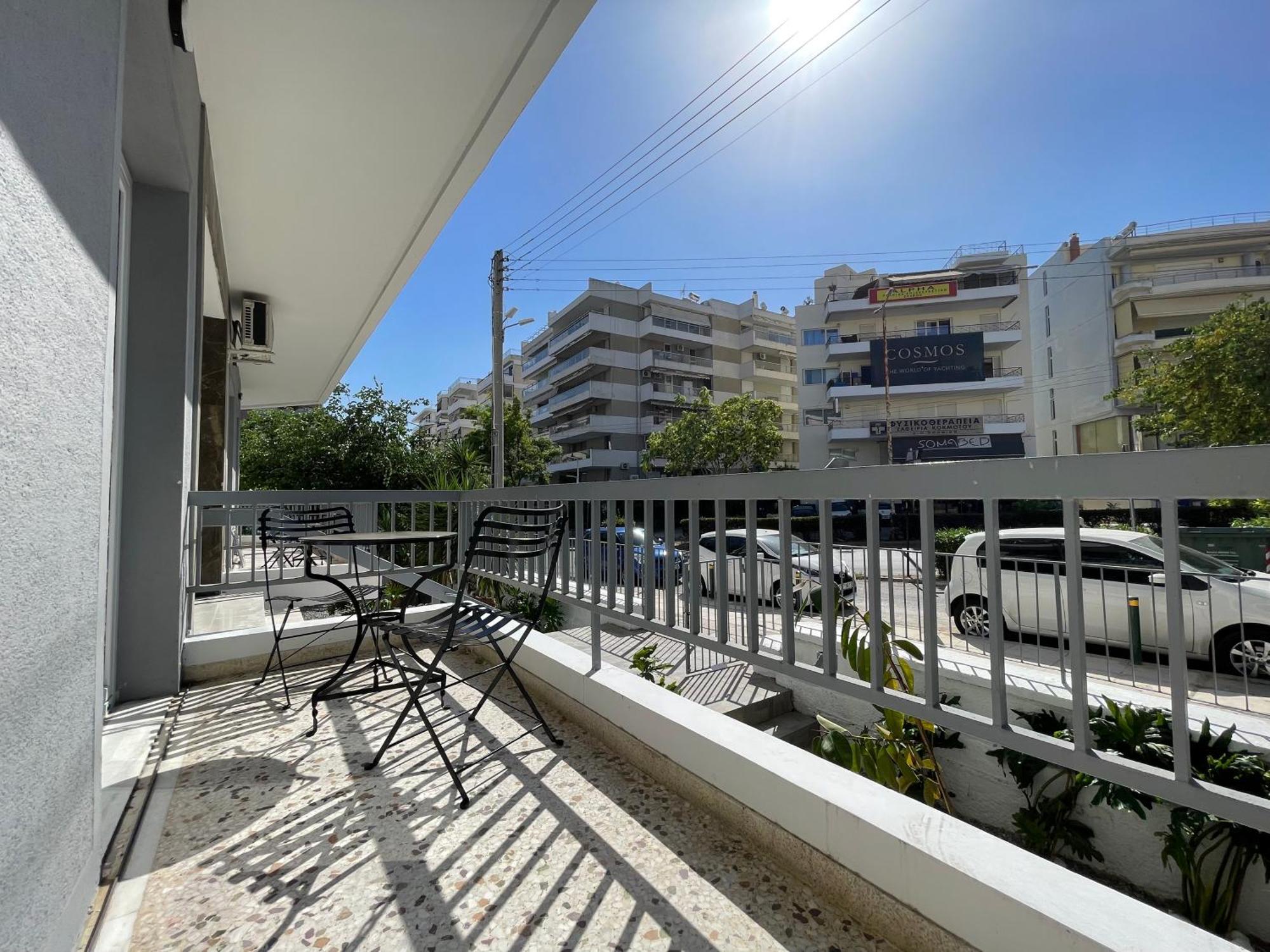 Athenean Bnb Seaside Serenity Steps From The Riviera Екстериор снимка