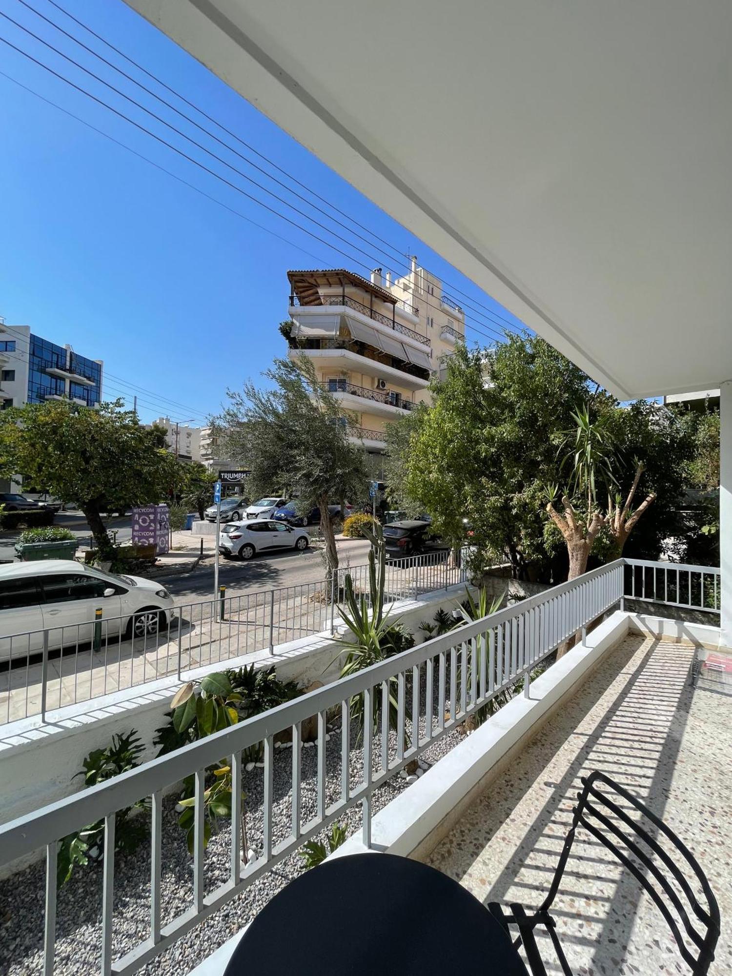 Athenean Bnb Seaside Serenity Steps From The Riviera Екстериор снимка