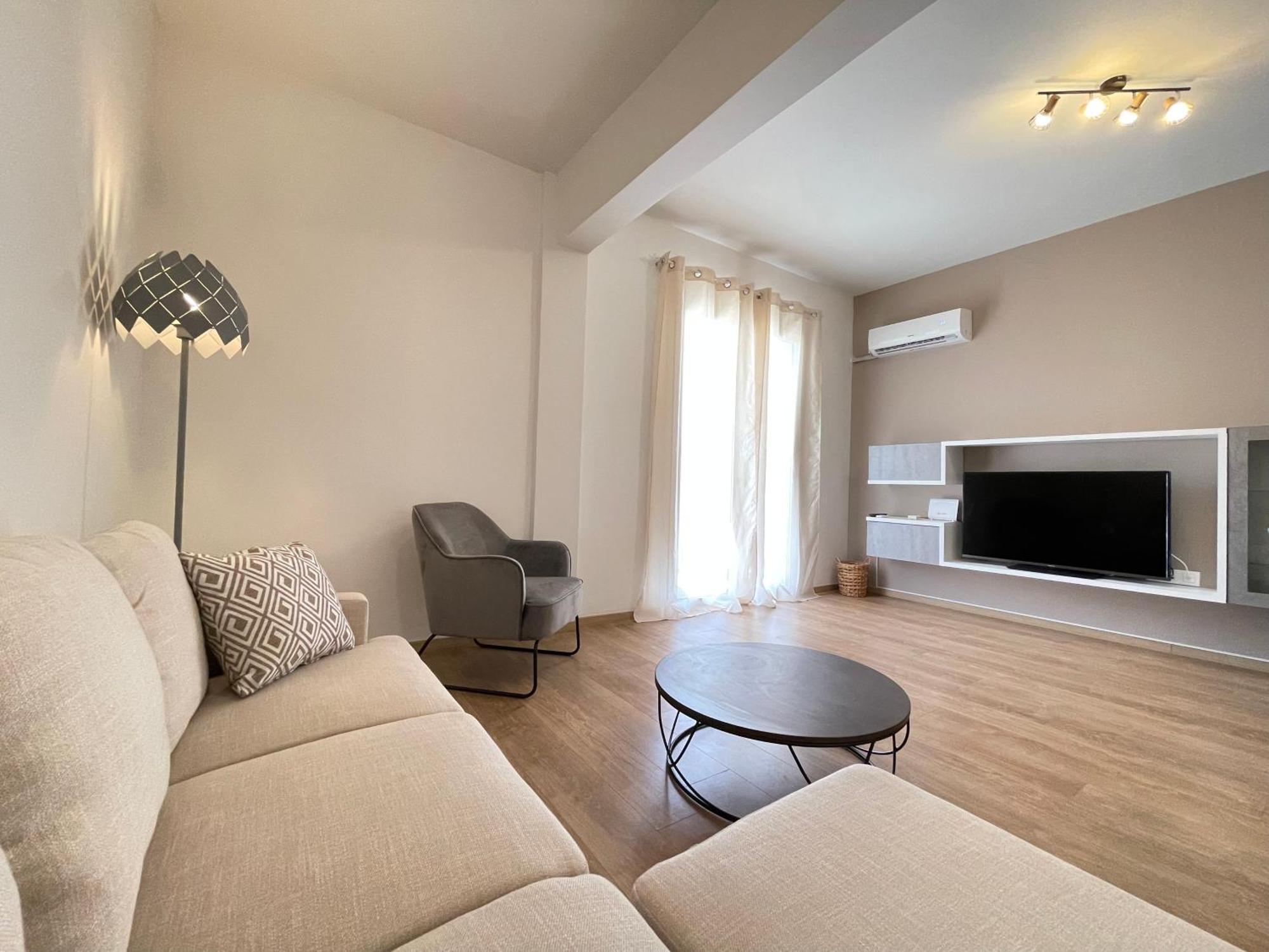 Athenean Bnb Seaside Serenity Steps From The Riviera Екстериор снимка