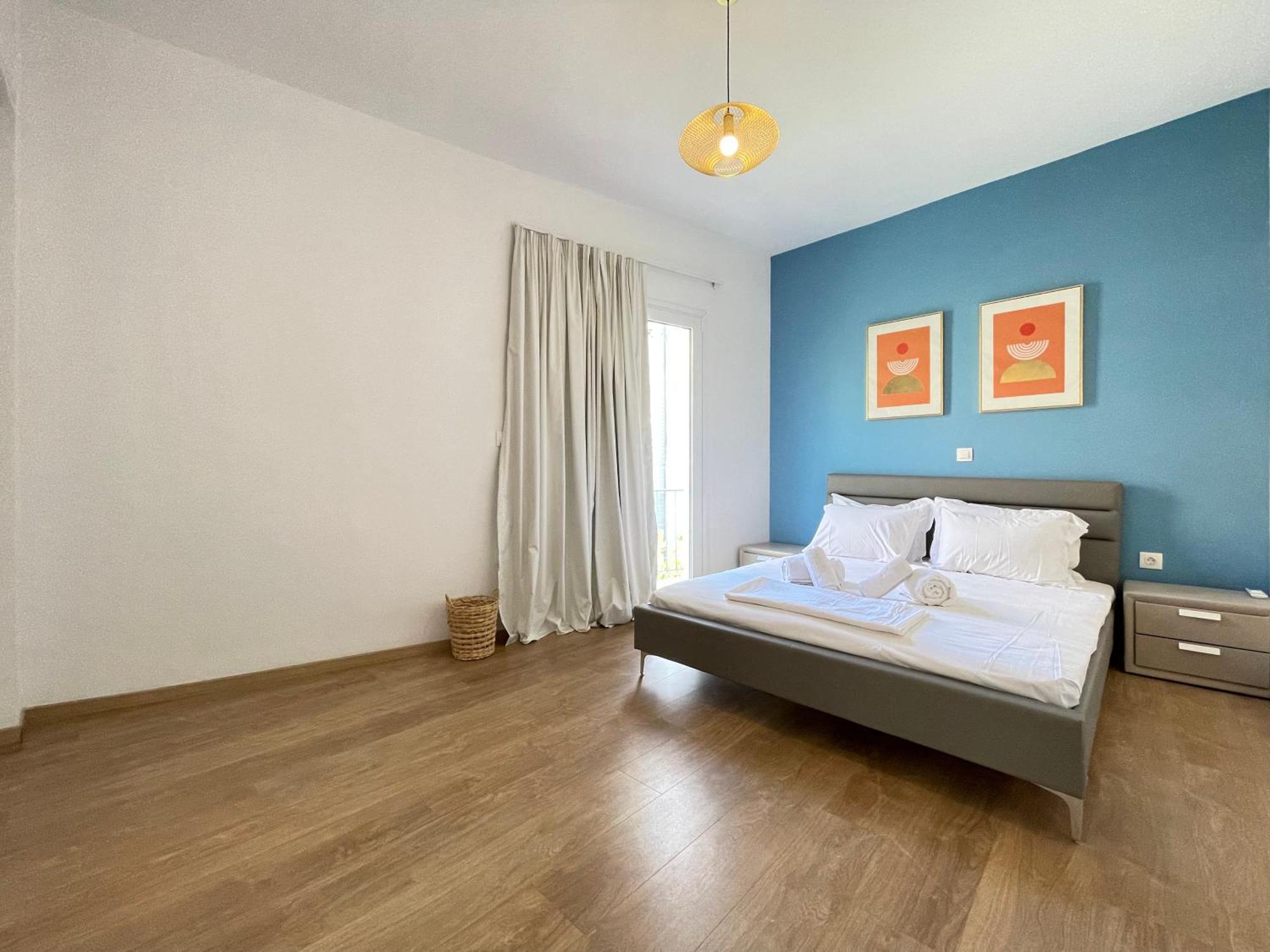 Athenean Bnb Seaside Serenity Steps From The Riviera Екстериор снимка