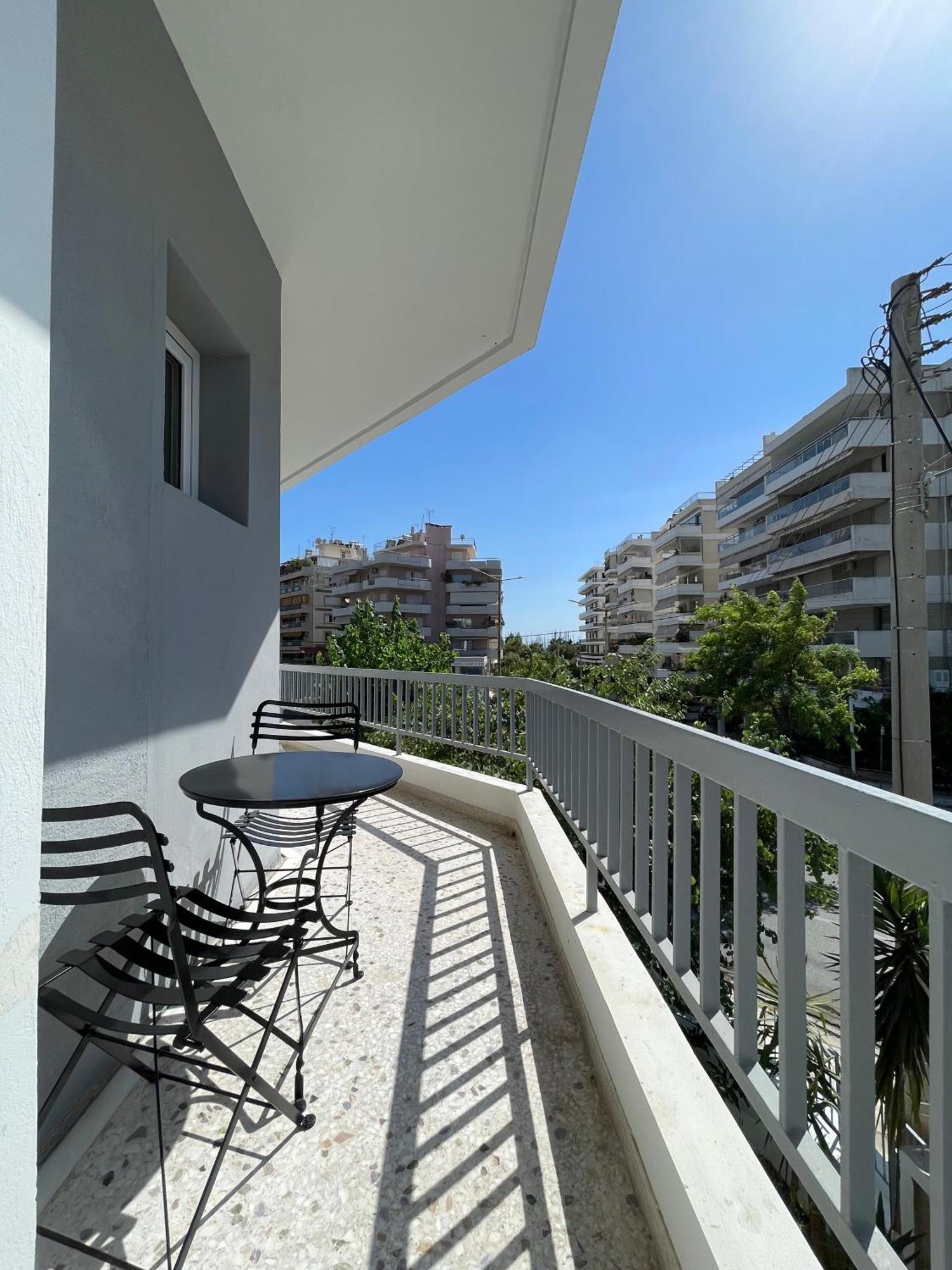 Athenean Bnb Seaside Serenity Steps From The Riviera Екстериор снимка